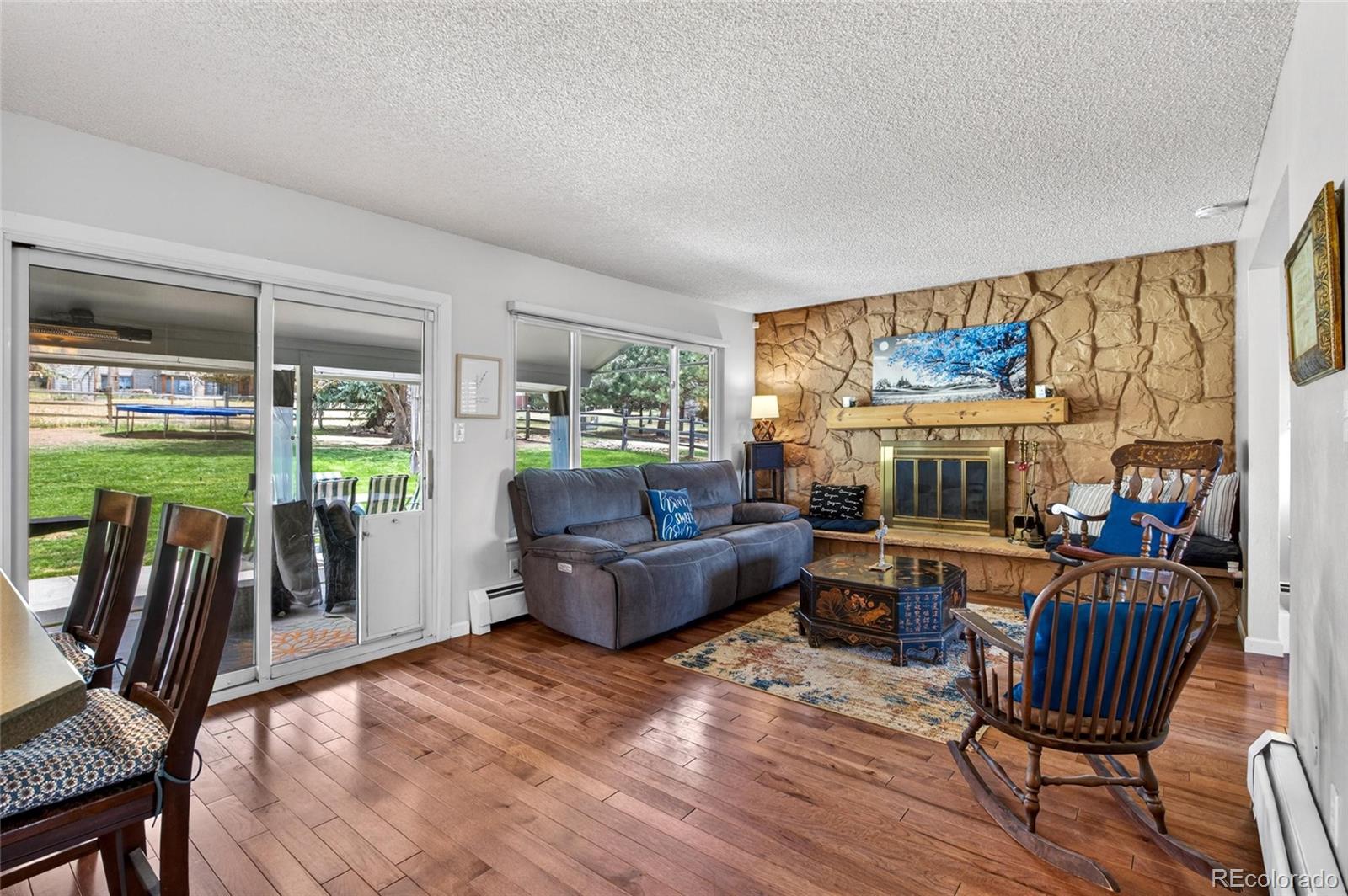 7485 Lakeshore Drive