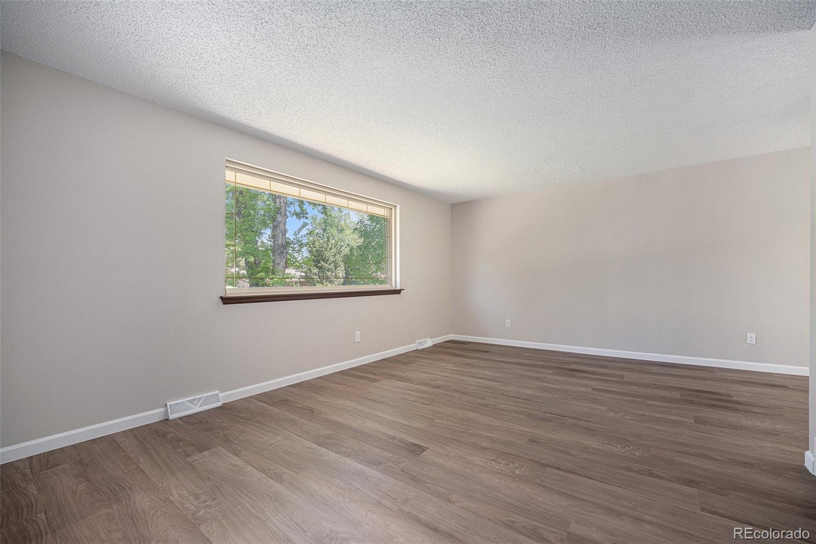 8346 W Woodard Drive