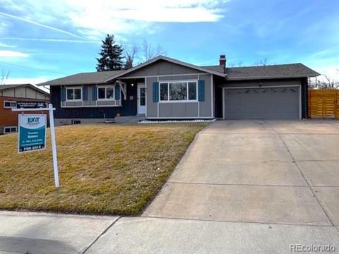 Photo of 921 S Taft Street, Lakewood, CO 80228 (MLS # 6925800)