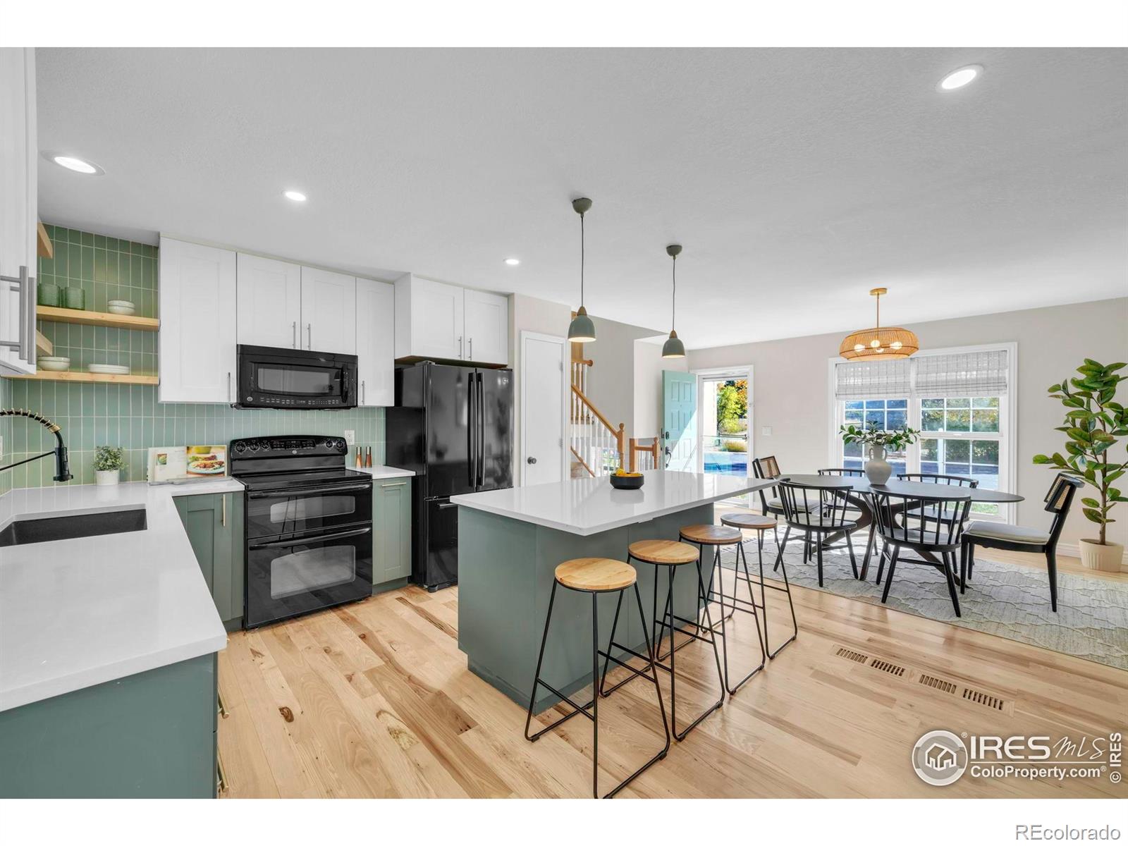 1321 Alexandria Street