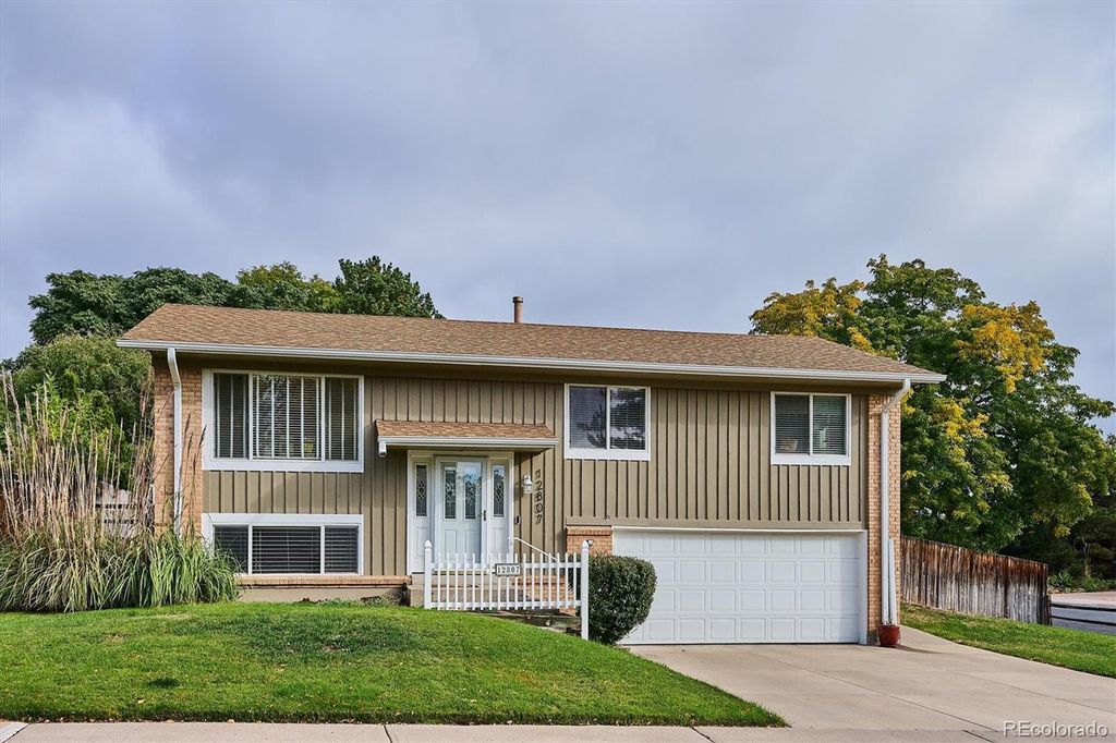 Photo of 12807 W Adriatic Avenue, Lakewood, CO 80228 (MLS # 8954420)