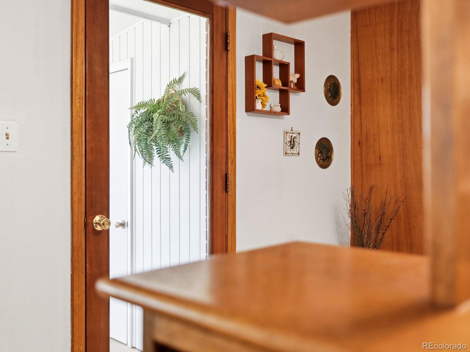 1433 Spencer Street, Longmont, CO, 80501 1 1433 Spencer Street