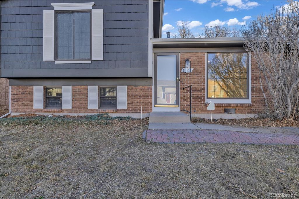 Photo of 9409 Brentwood Street, Broomfield, CO 80021 (MLS # 1883366)