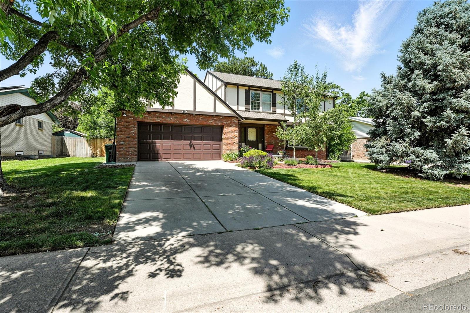 2657 S Linden Court