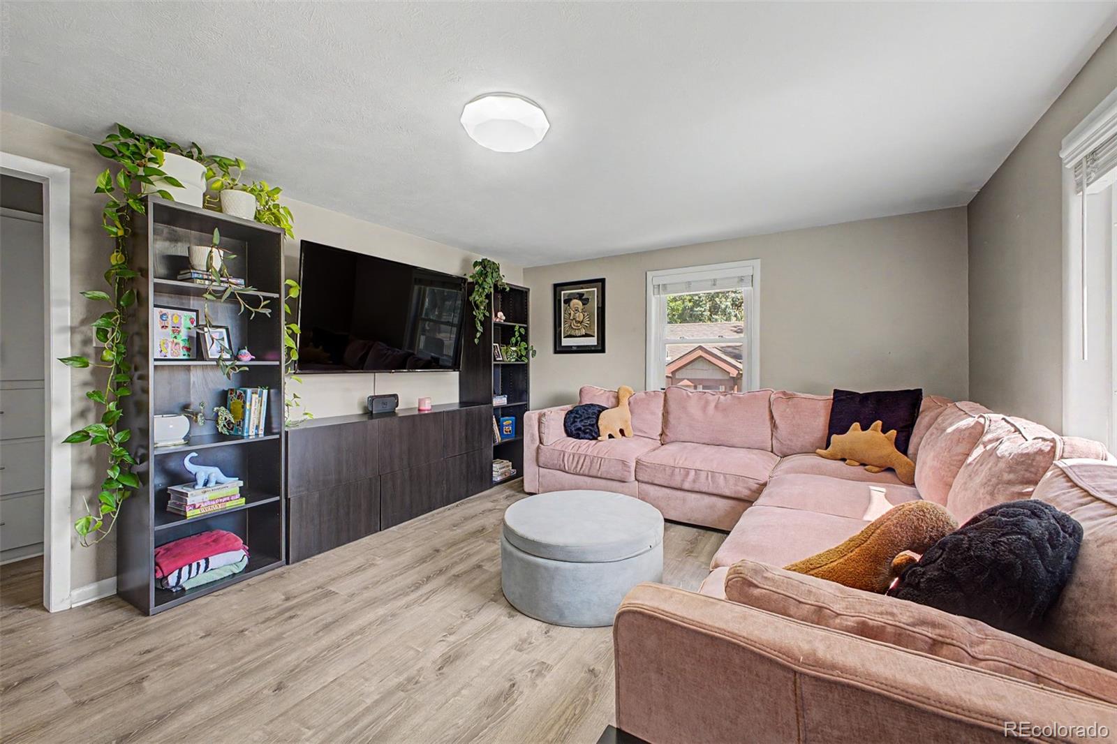 5481 Beach Court