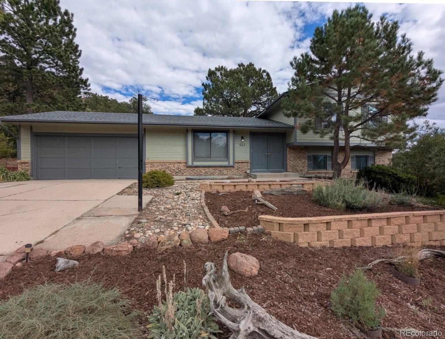 965 Pulpit Rock Circle S