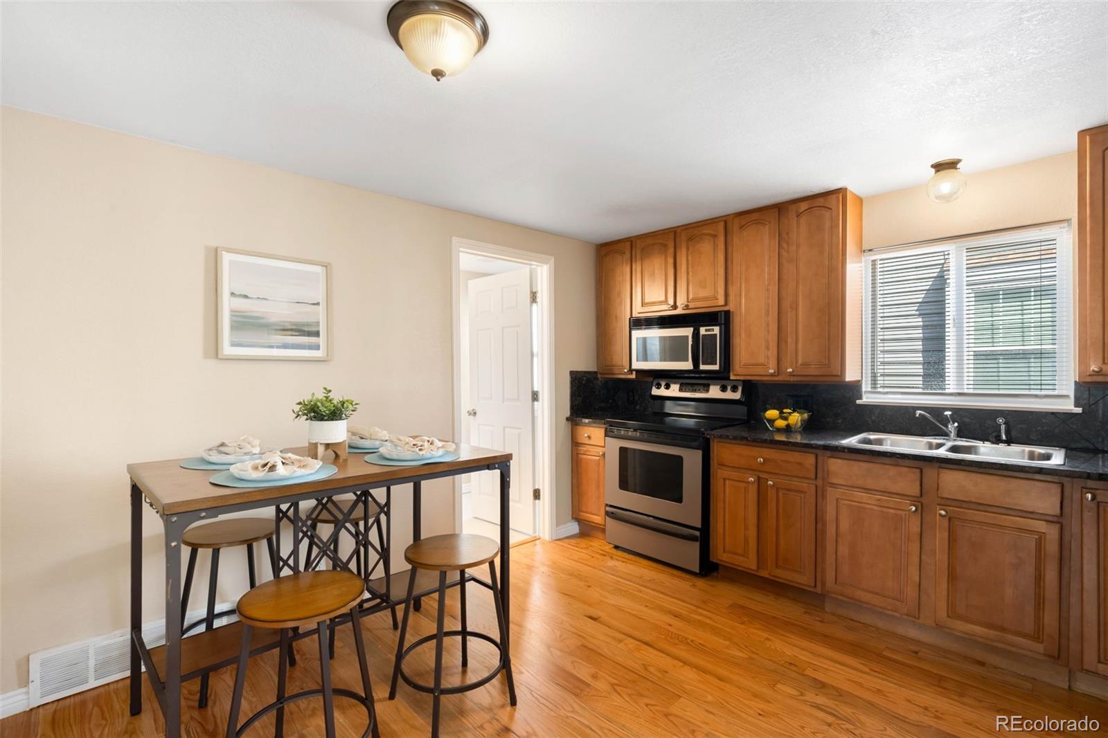 9654 W Elmhurst Place, Littleton, CO, 80128 2 9654 W Elmhurst Place