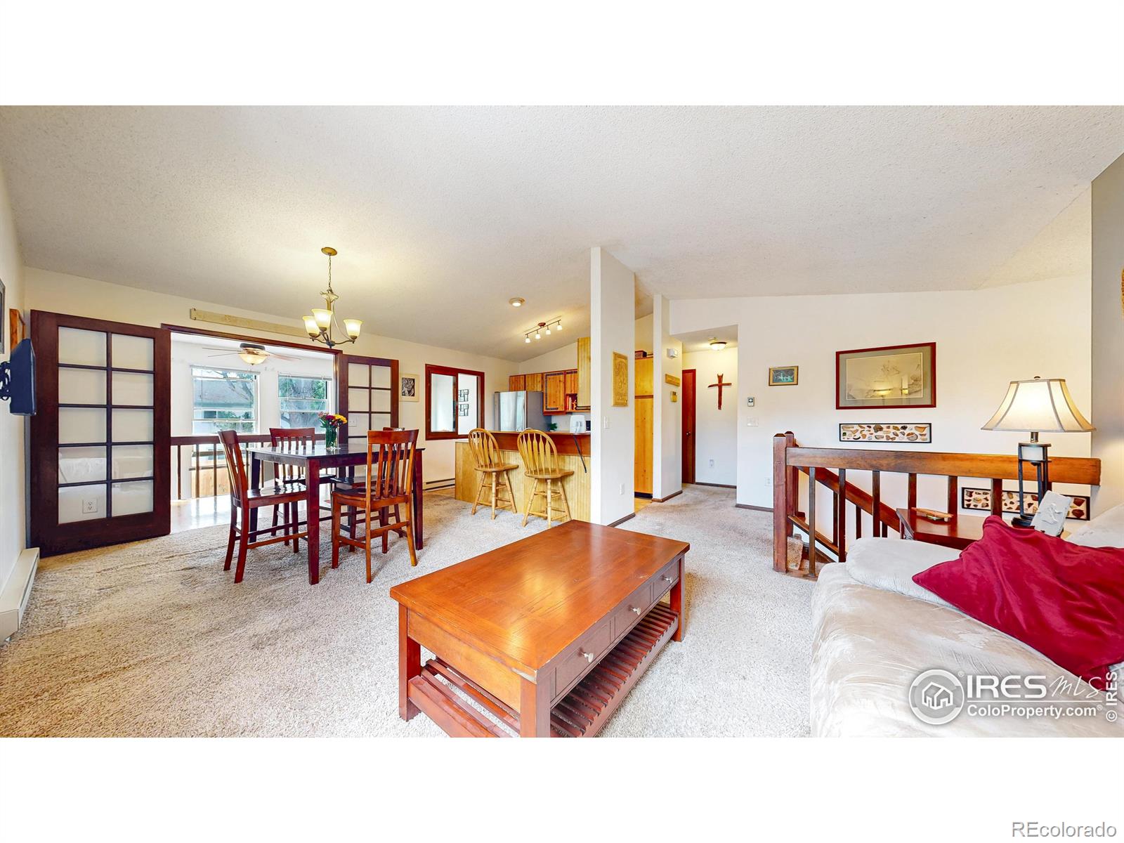 2037 Custer Drive