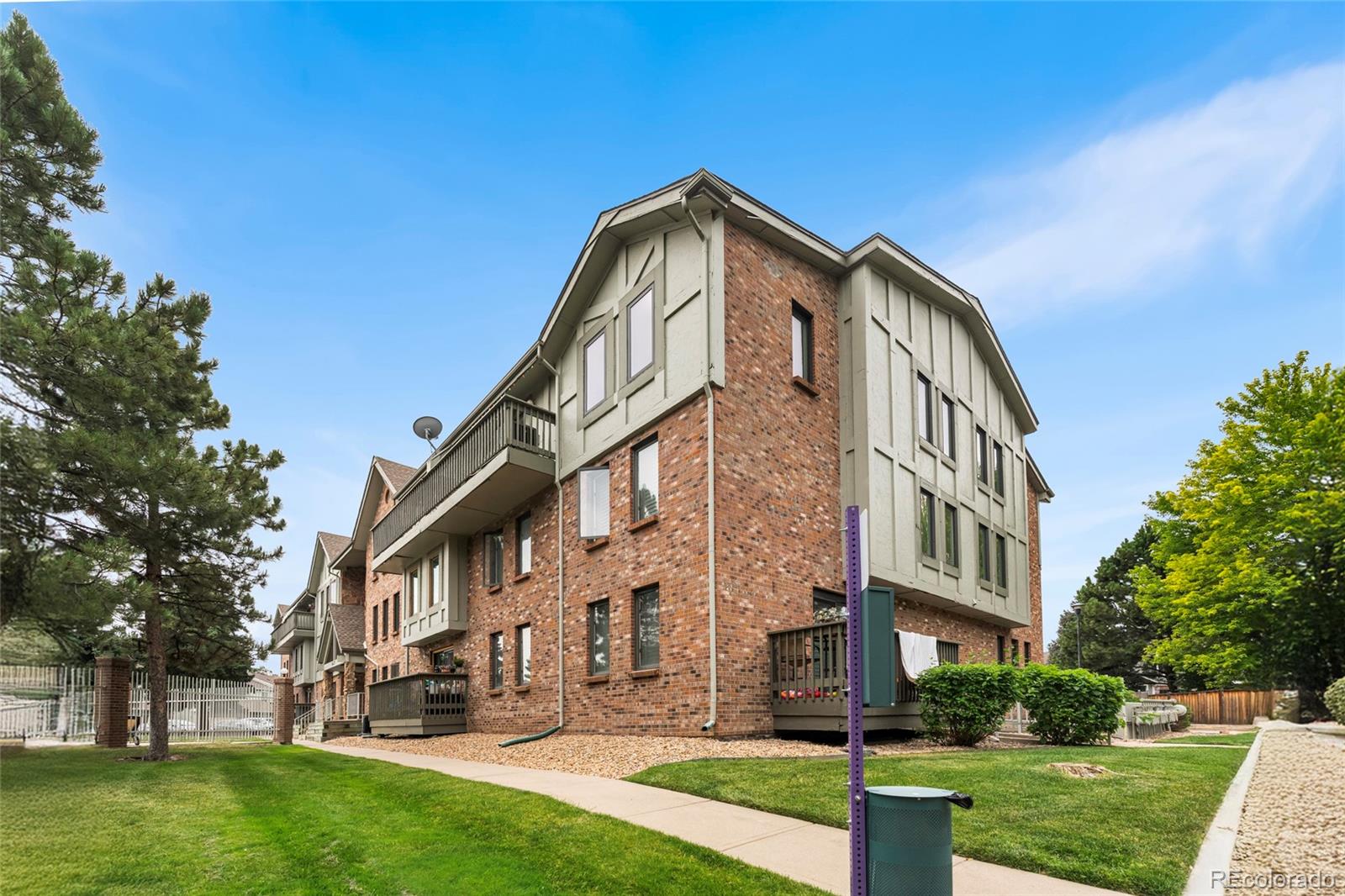 6475 S Dayton Street 305