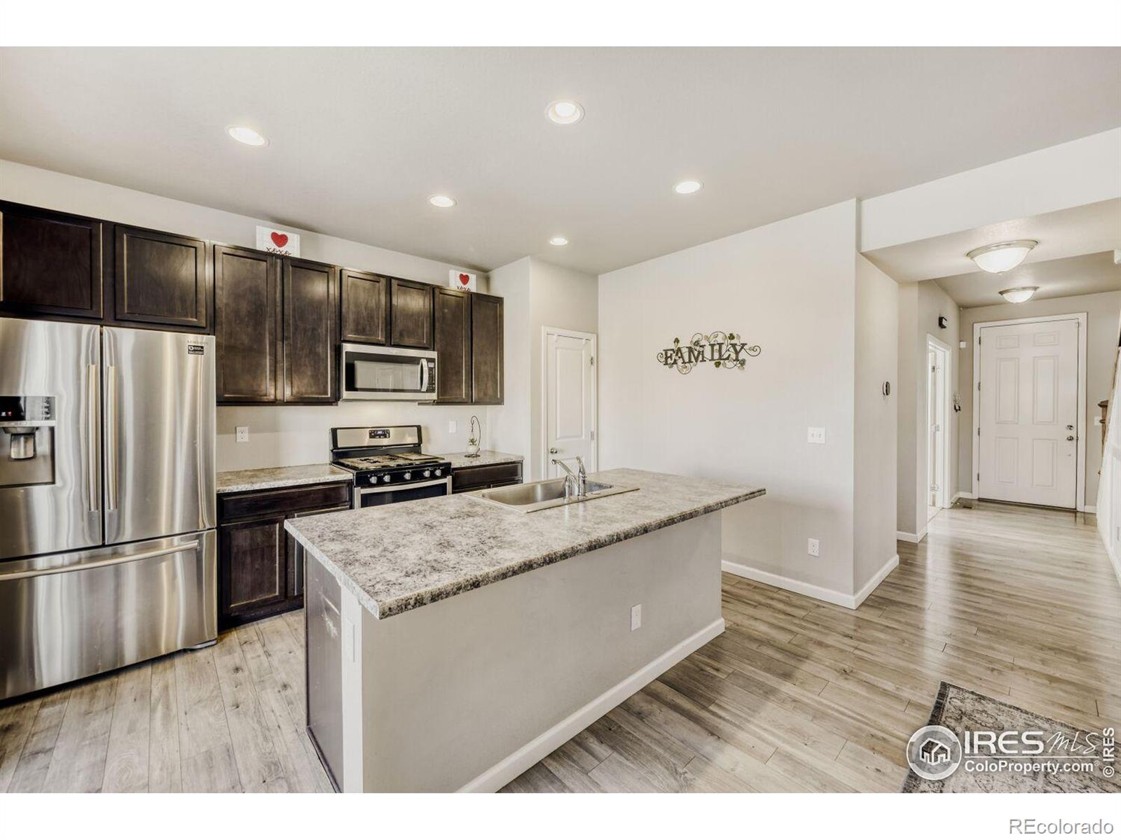 6112 Black Mesa Road