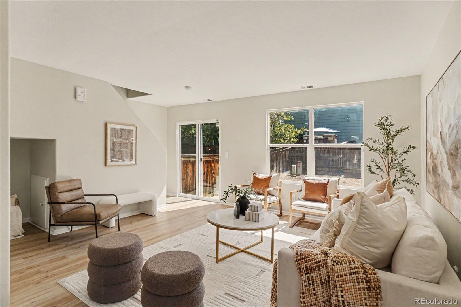 864 Mockingbird Lane
