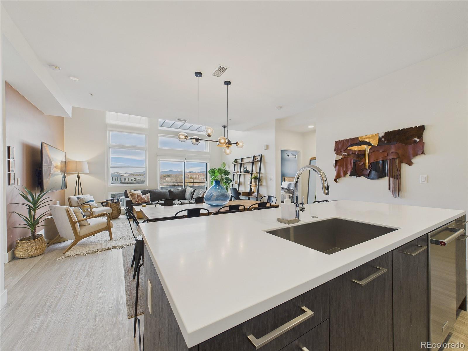 2880 Zuni Street 503