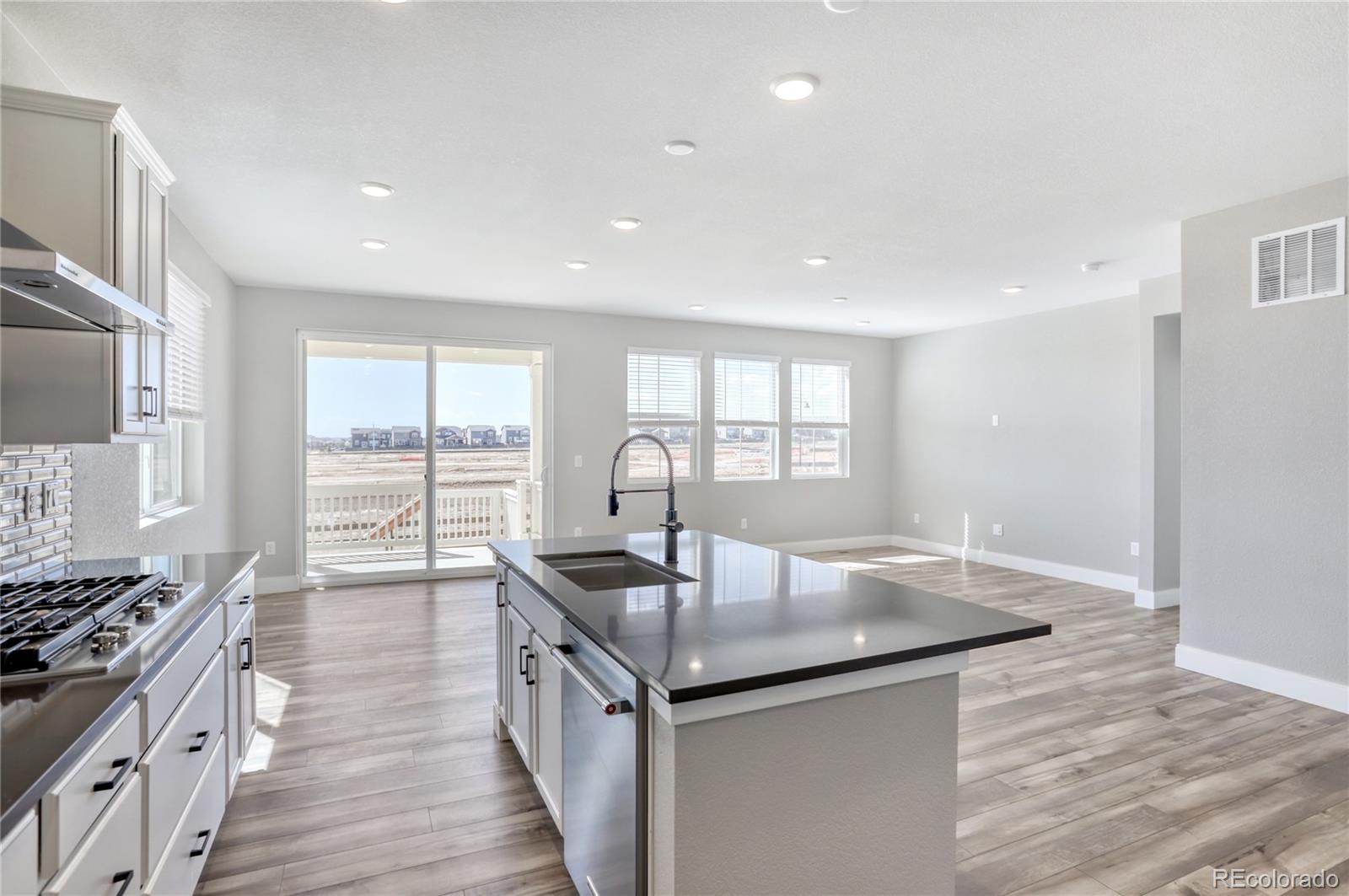 5450 Green Thumb Avenue