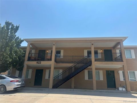 922-928 Village Circle Pueblo CO 81001