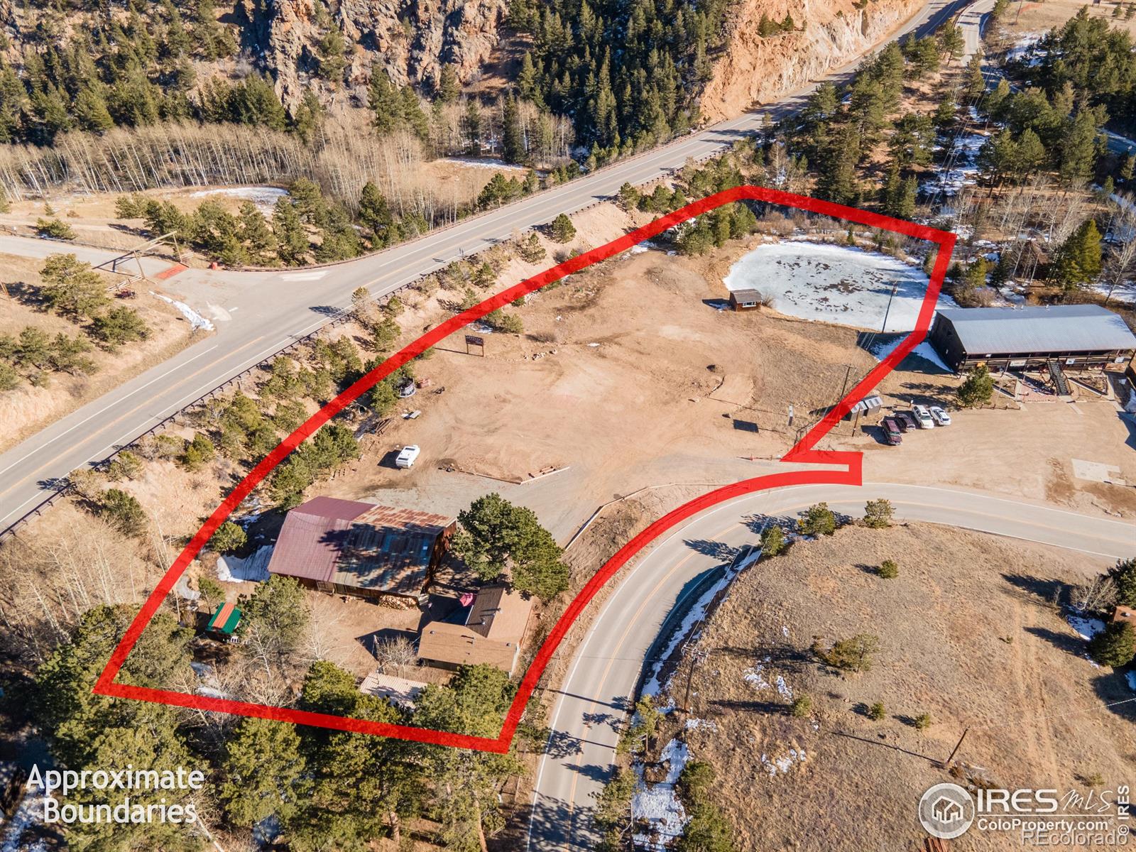 993 Highway 7 Business