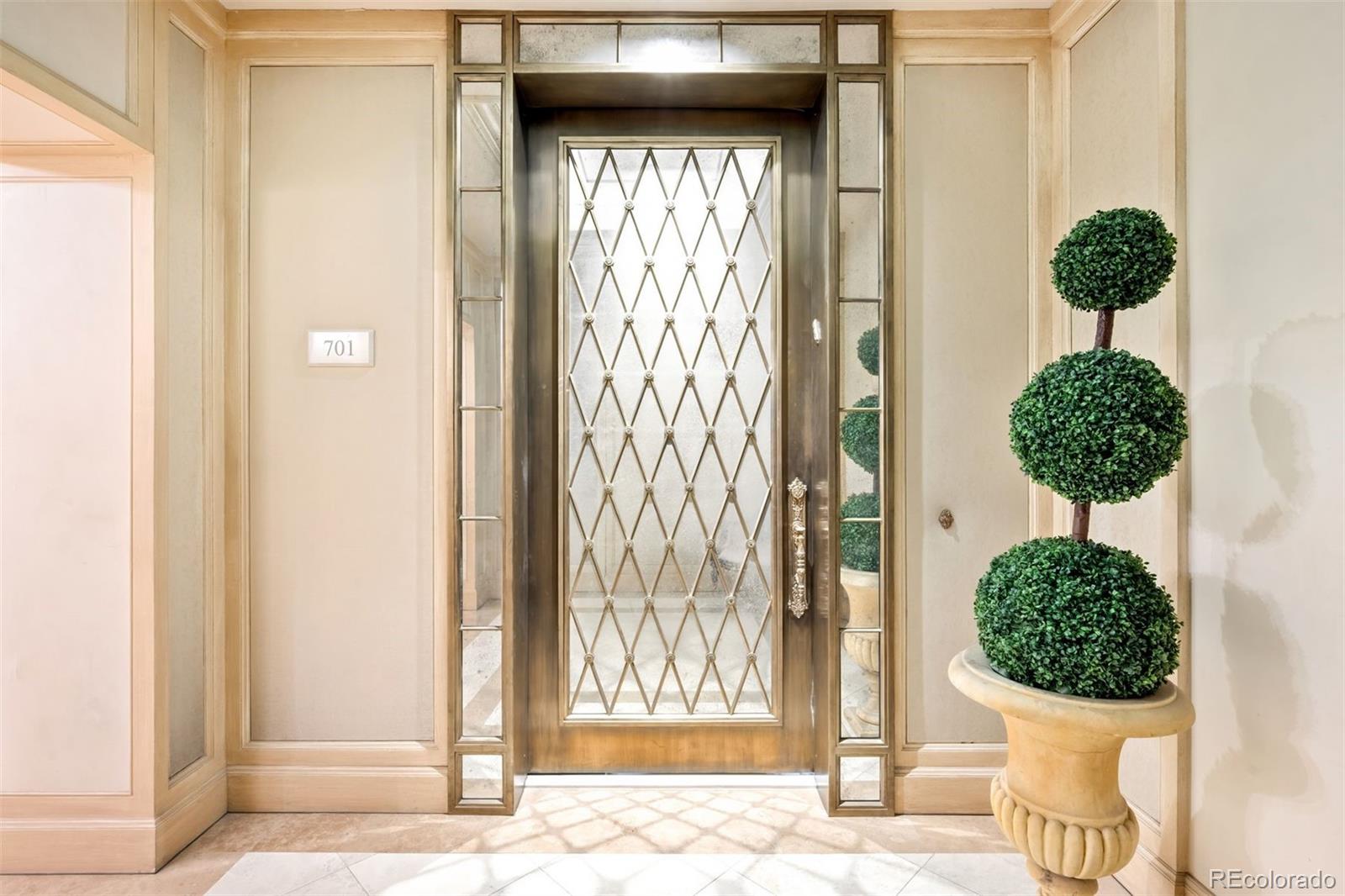 100 Detroit Street 701