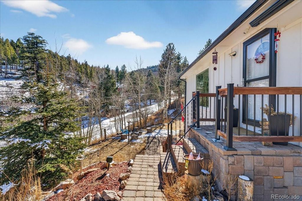 Photo of 11827 Brook Road, Golden, CO 80403 (MLS # 1728338)