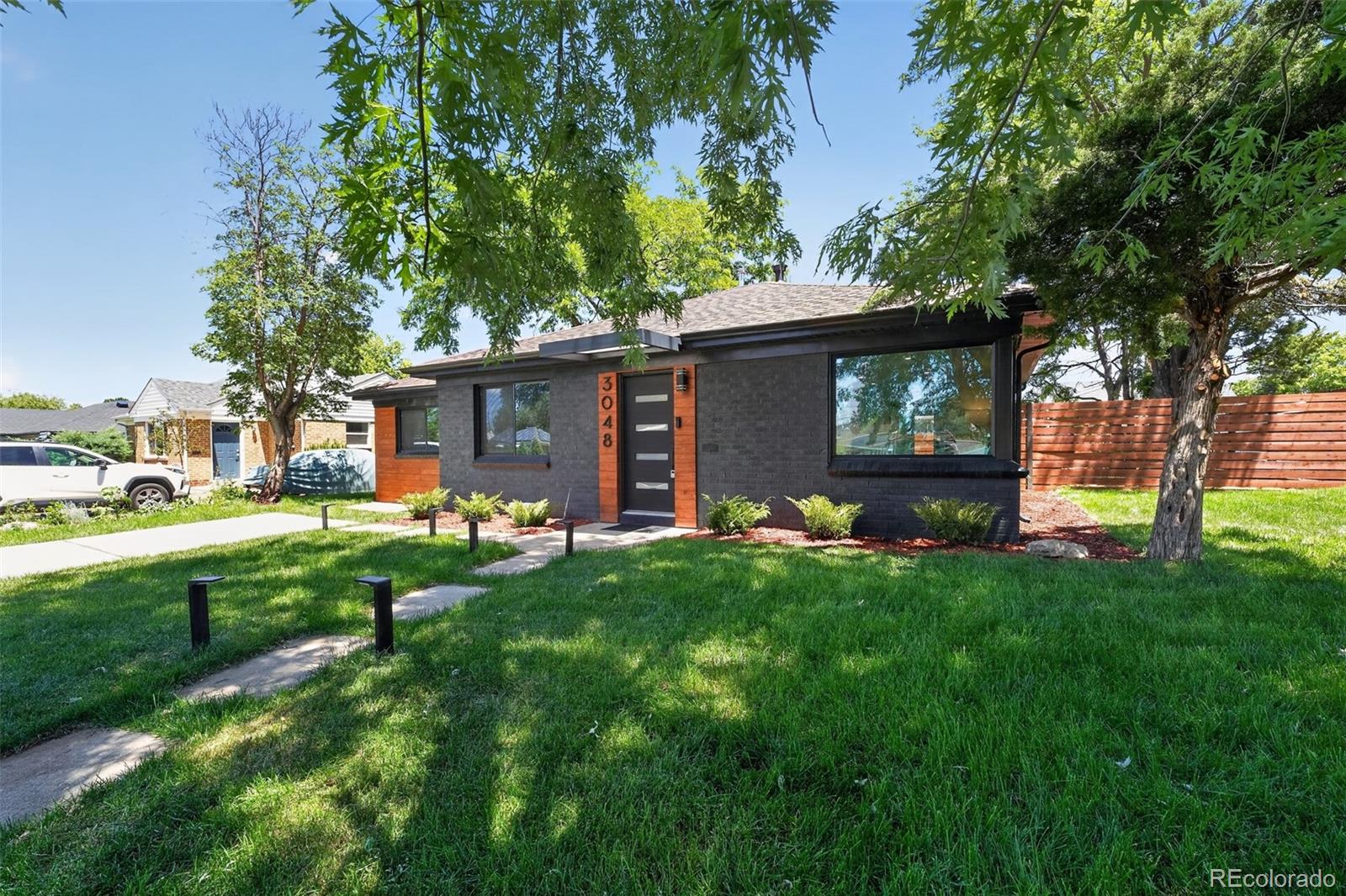 3048 N Adams Street