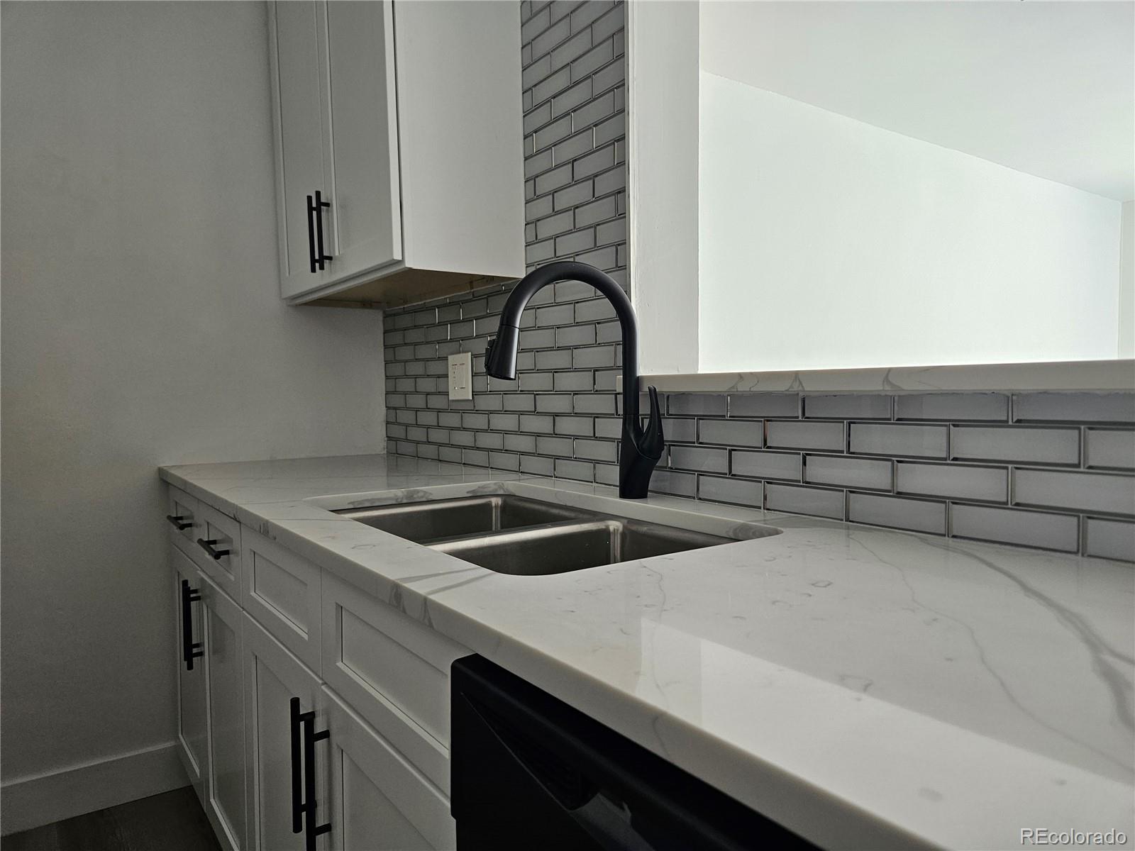 2281 S Vaughn Way 209A