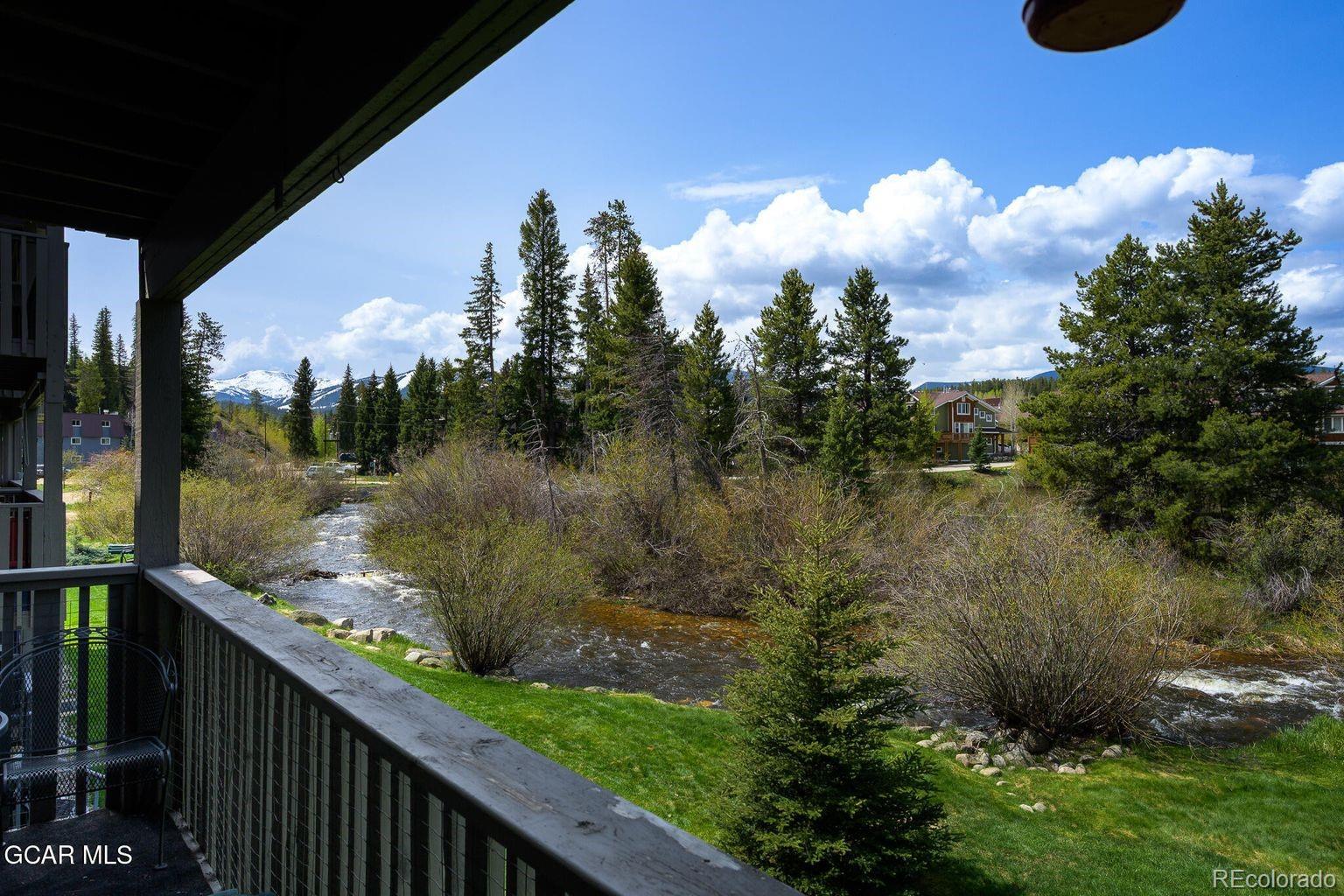 51 River Drive 10