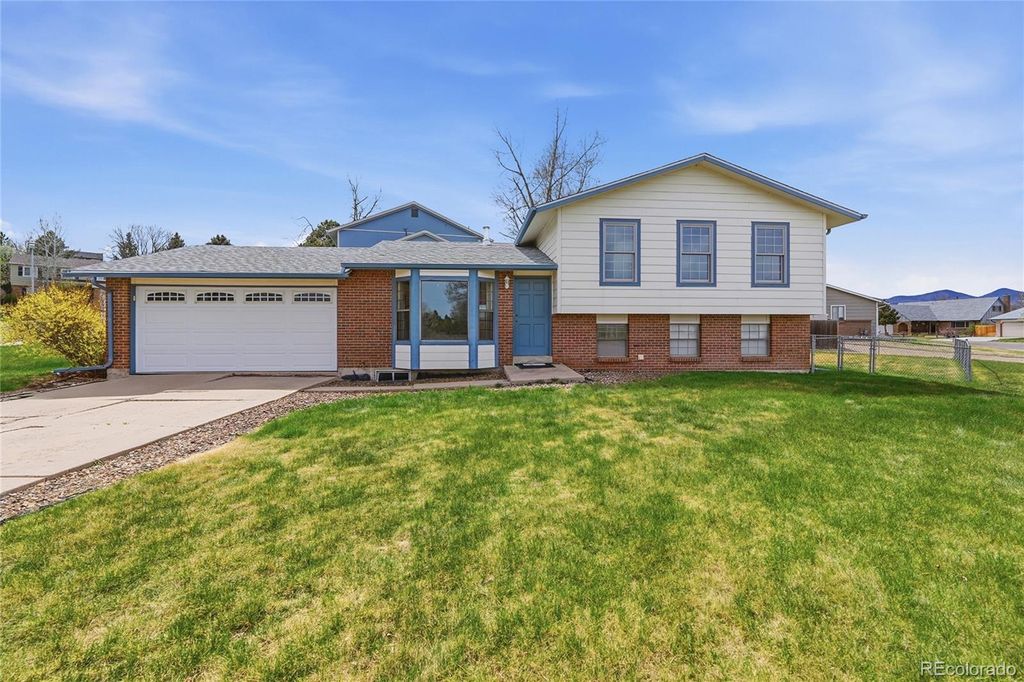 Photo of 6831 S Zephyr Court, Littleton, CO 80128 (MLS # 5051690)