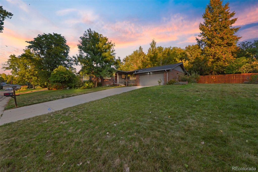 Photo of 2110 Tabor Drive, Lakewood, CO 80215 (MLS # 2898034)