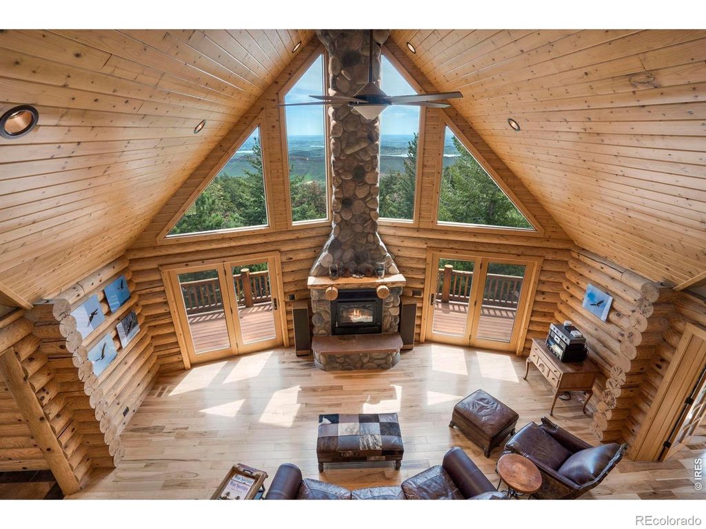 Photo of 555 James Park Trail, Loveland, CO 80537 (MLS # IR1049873)