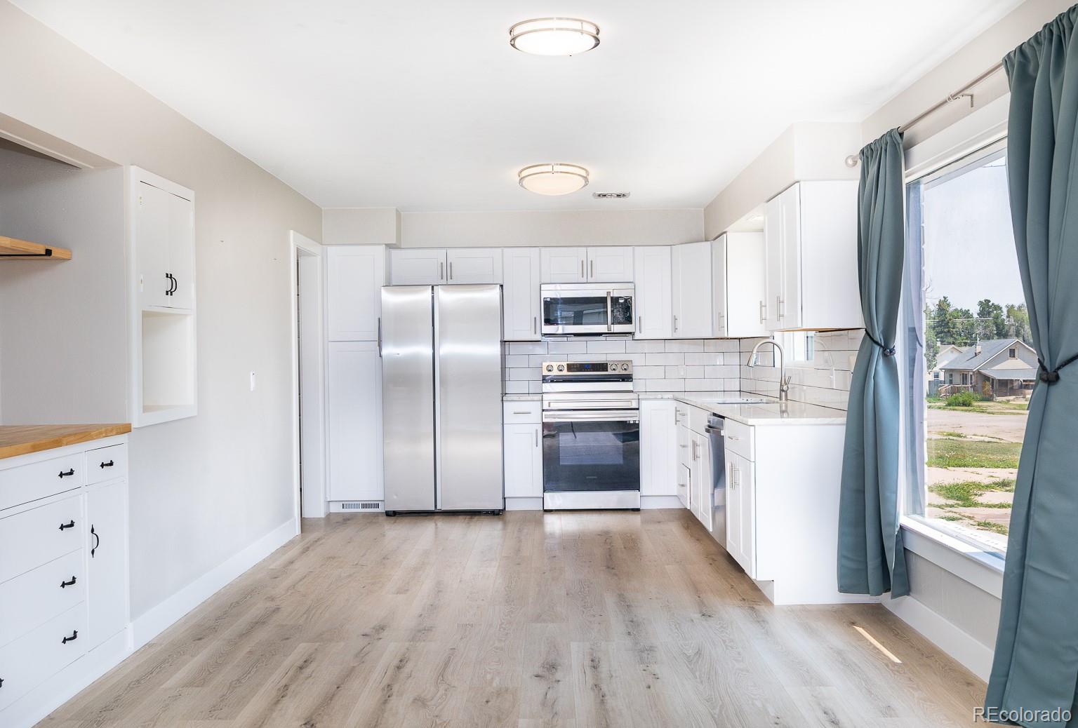 425 G Avenue