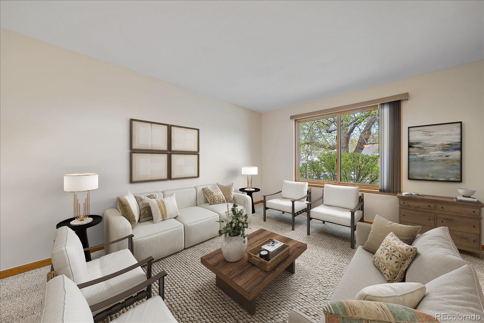 2428 Maplewood Circle W