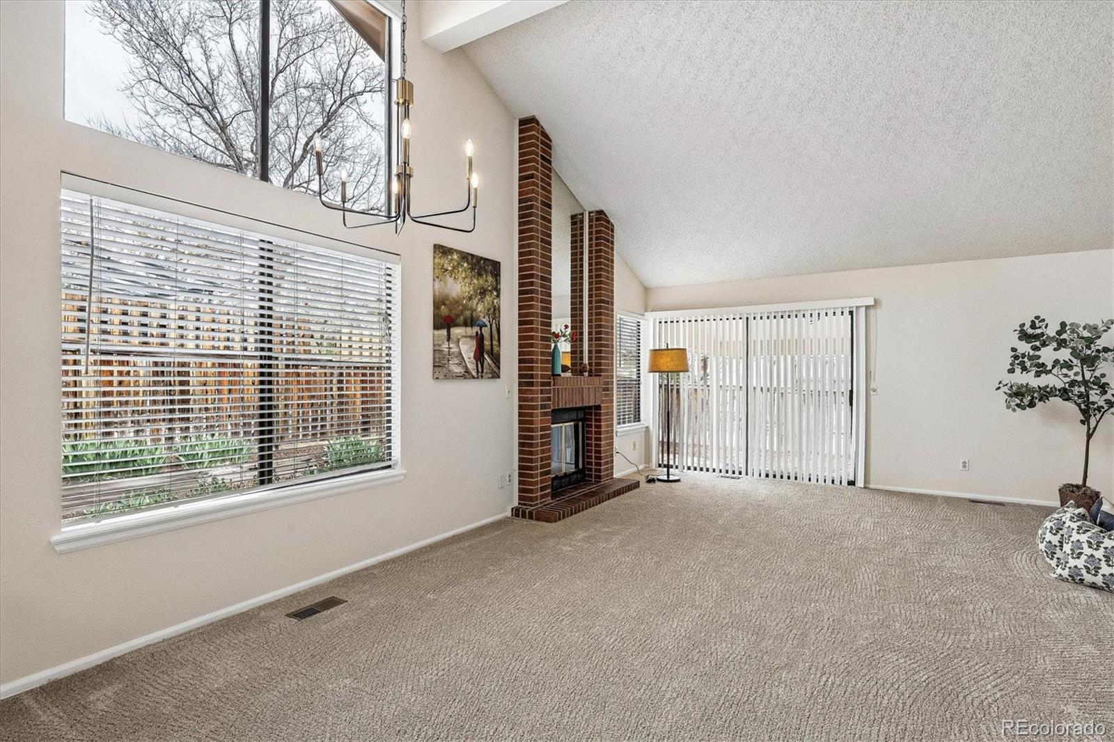 8624 Redstone Street