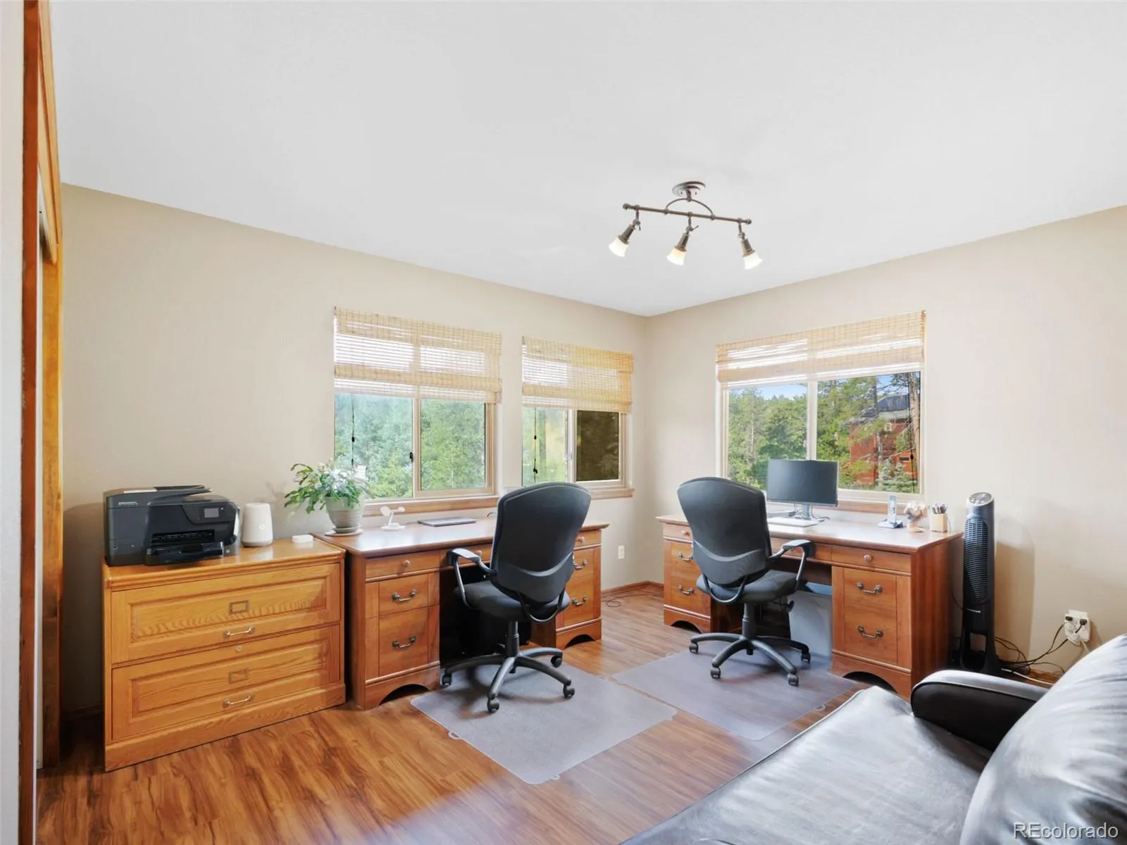 Conifer, Colorado 80433, United States, 3 Bedrooms Bedrooms, ,2 BathroomsBathrooms,Residential,Pending,180888