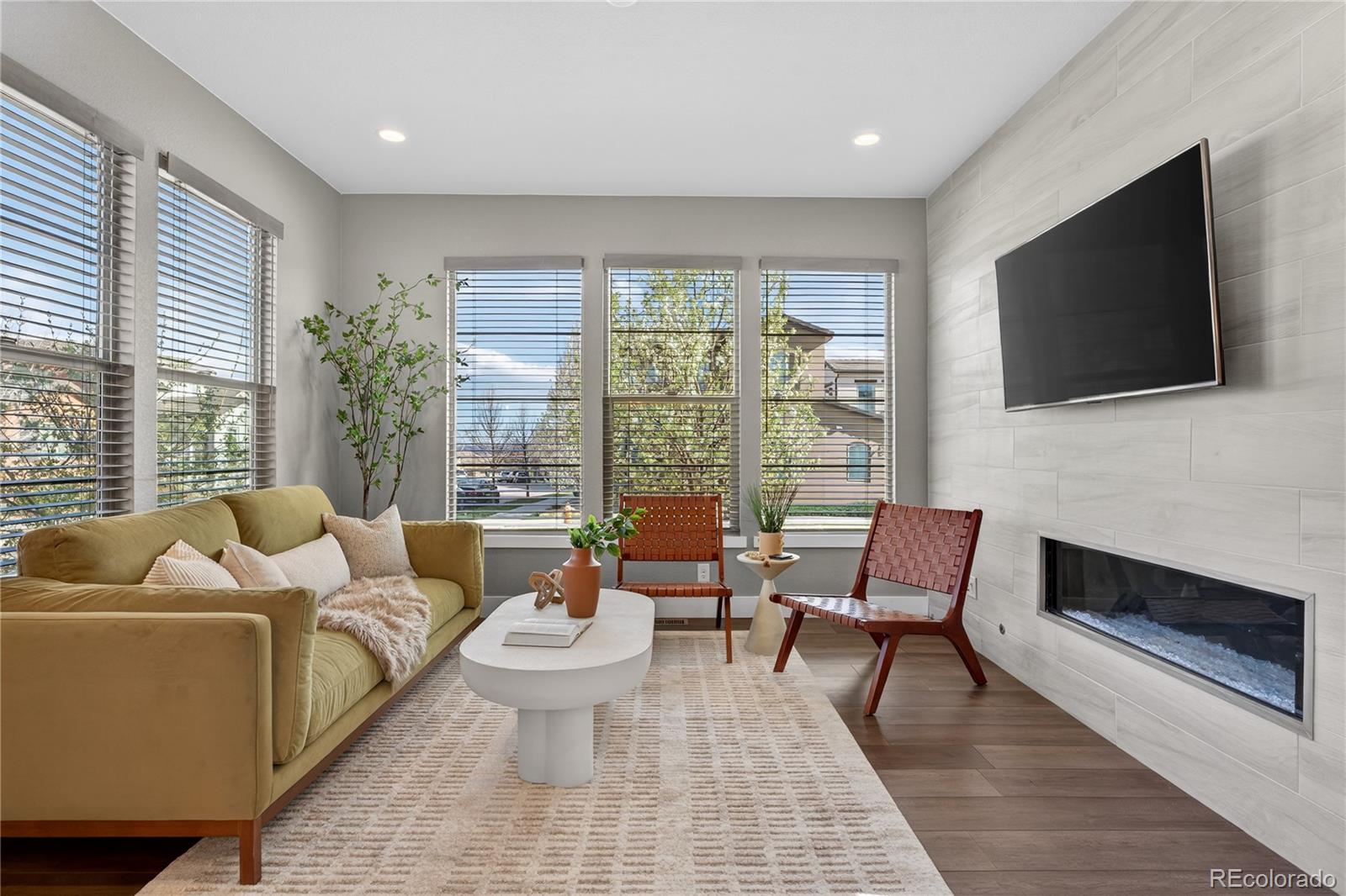 15507 W Vassar Avenue