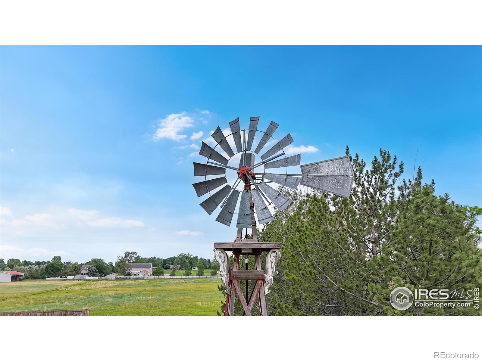 512 E County Road 30