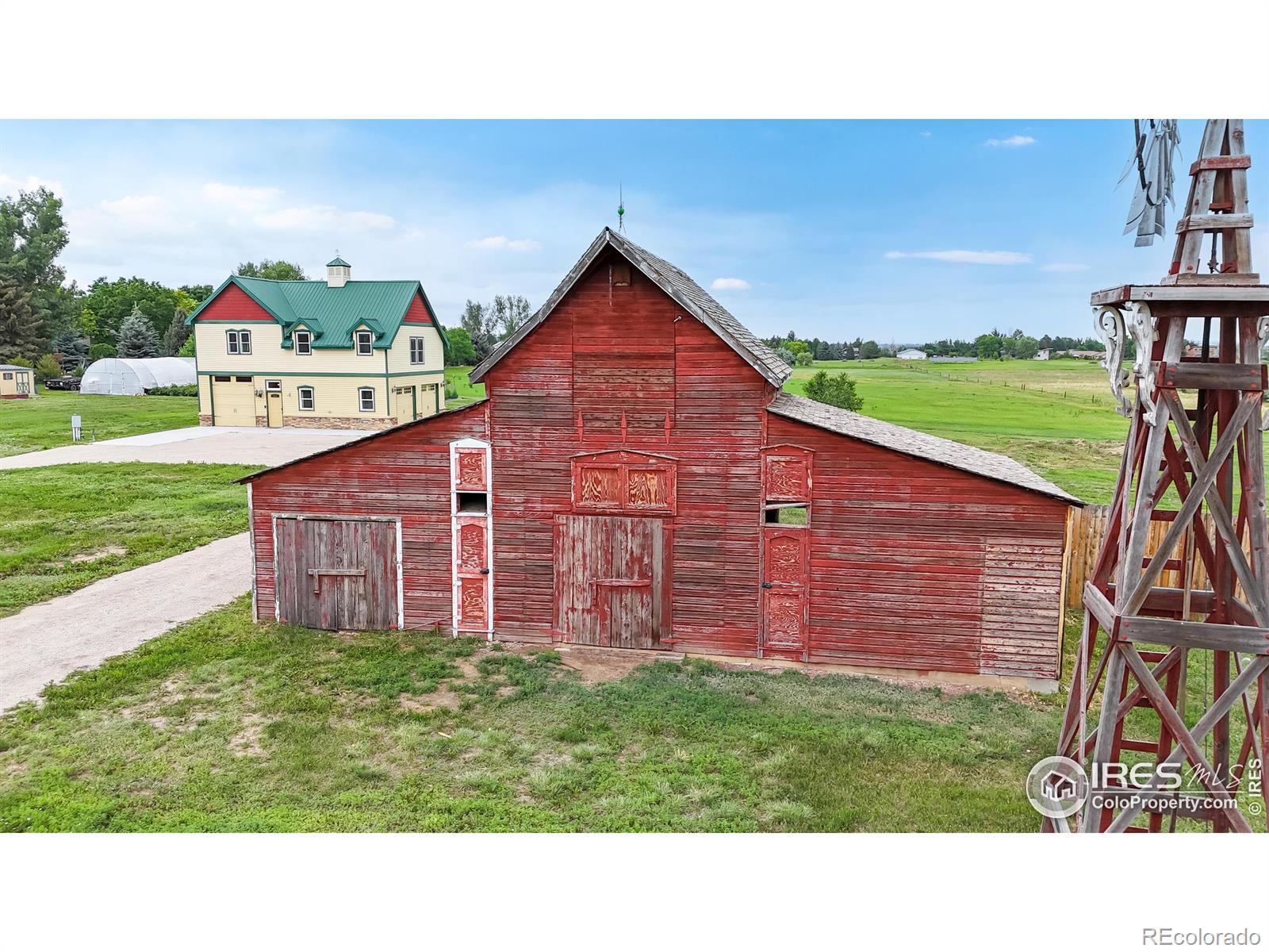 512 E County Road 30