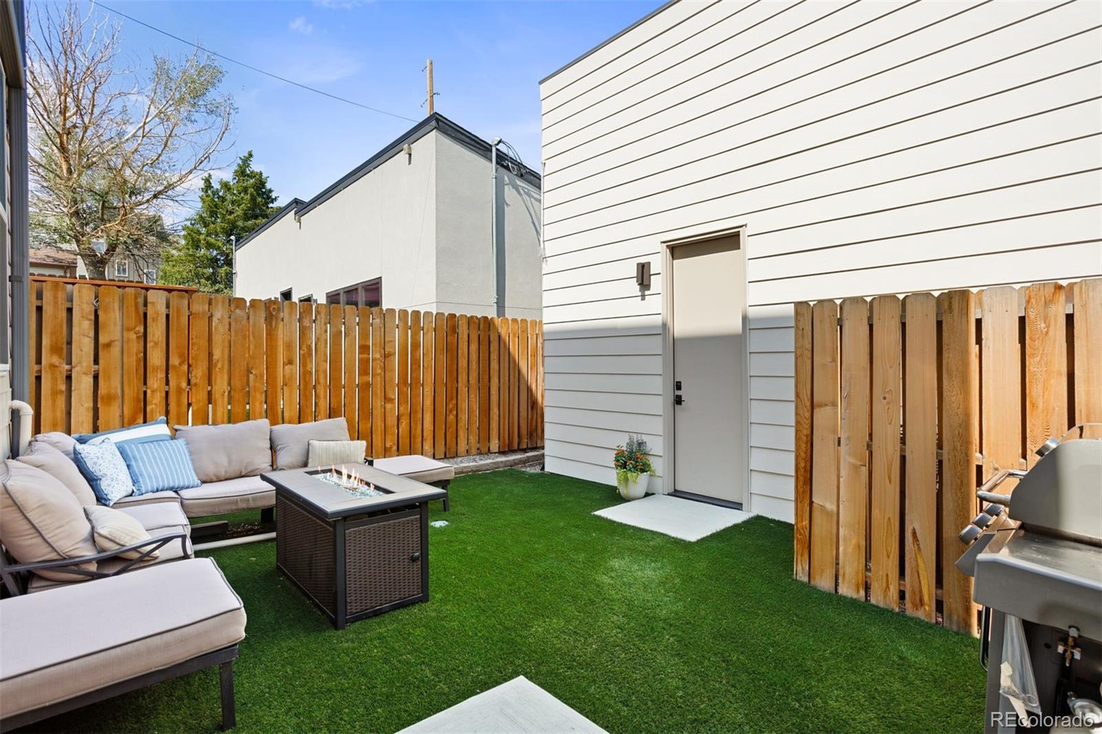 1250 W Osceola Street 2