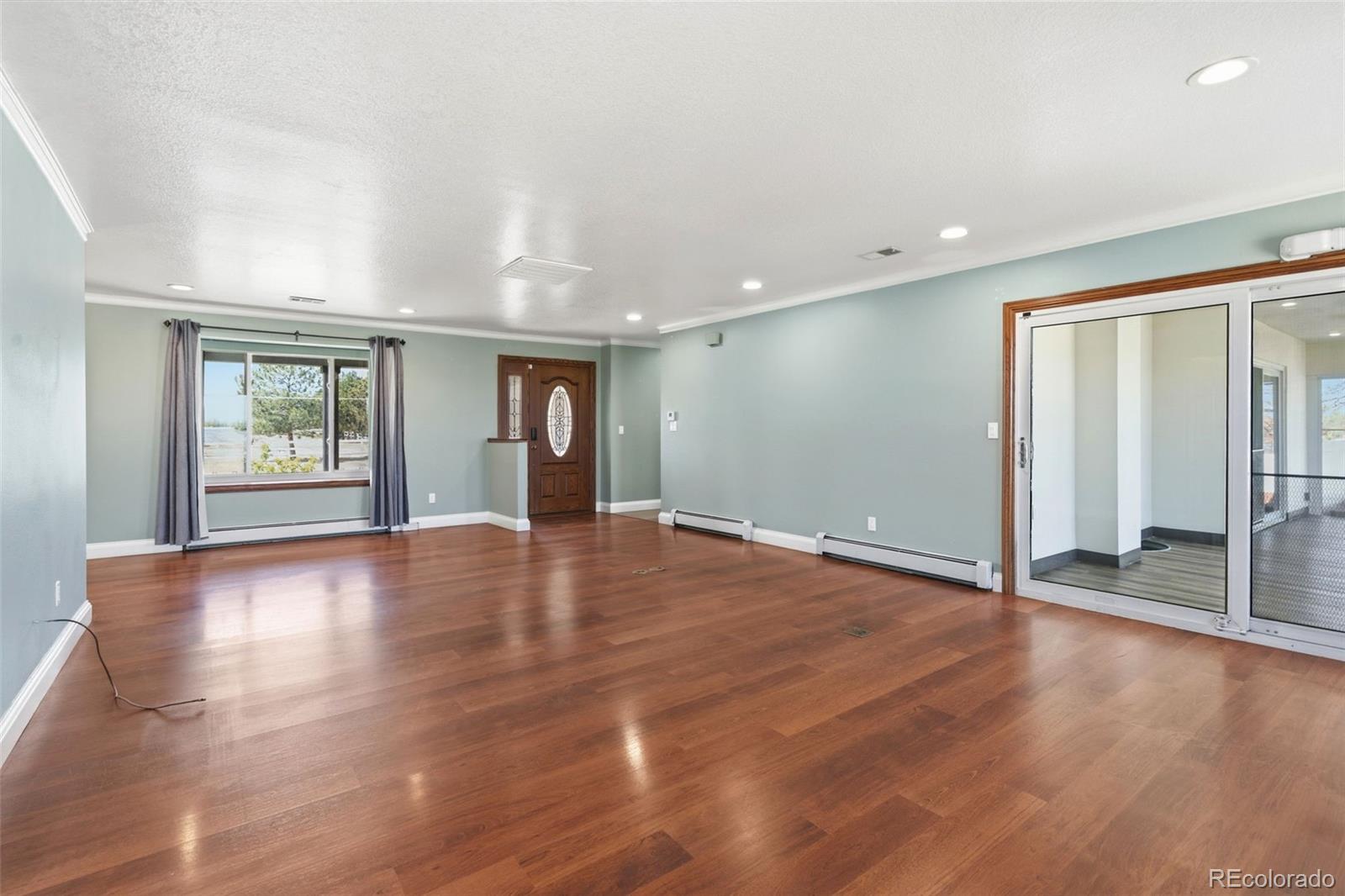 16160 Yosemite Street