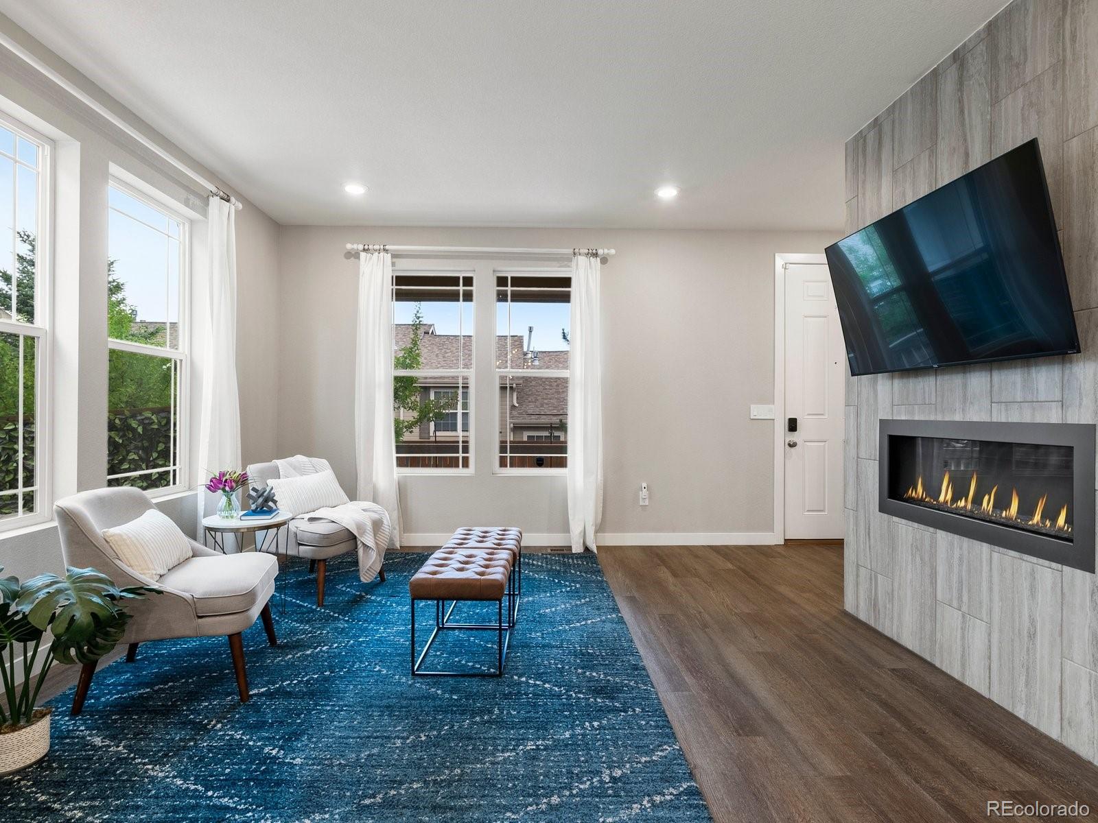 229 W Jamison Court
