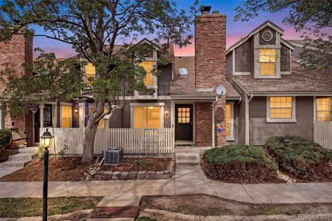 1990 S Helena Street E Aurora CO 80013