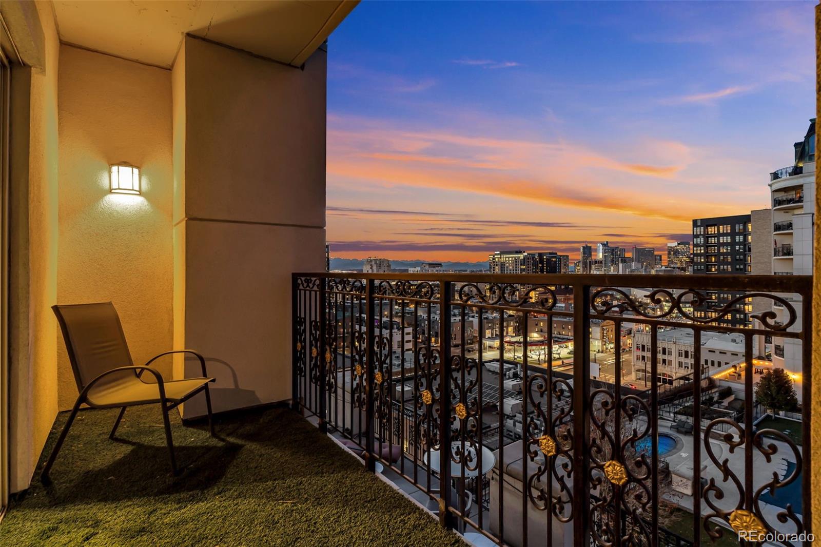 925 N Lincoln Street 9D