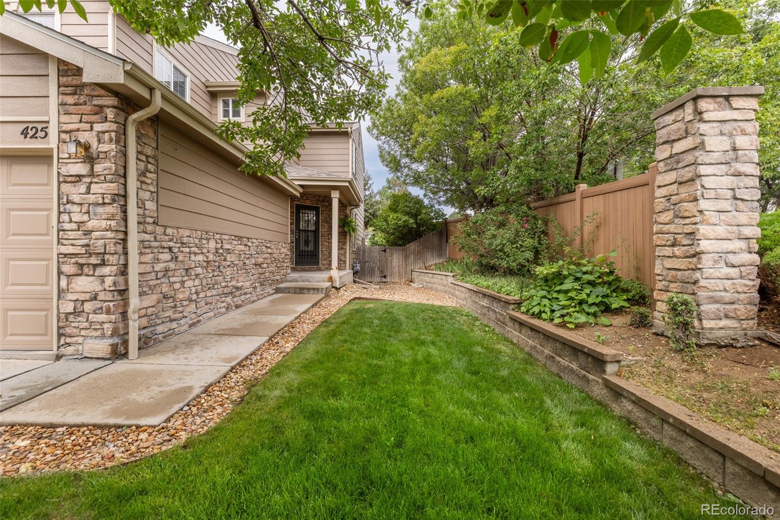 425 W 91st Circle