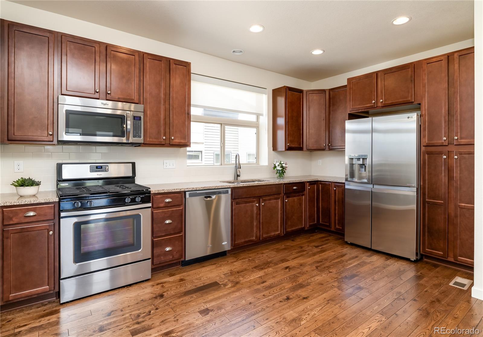 10154 Belvedere Loop, Lone Tree, CO, 80124 4 10154 Belvedere Loop