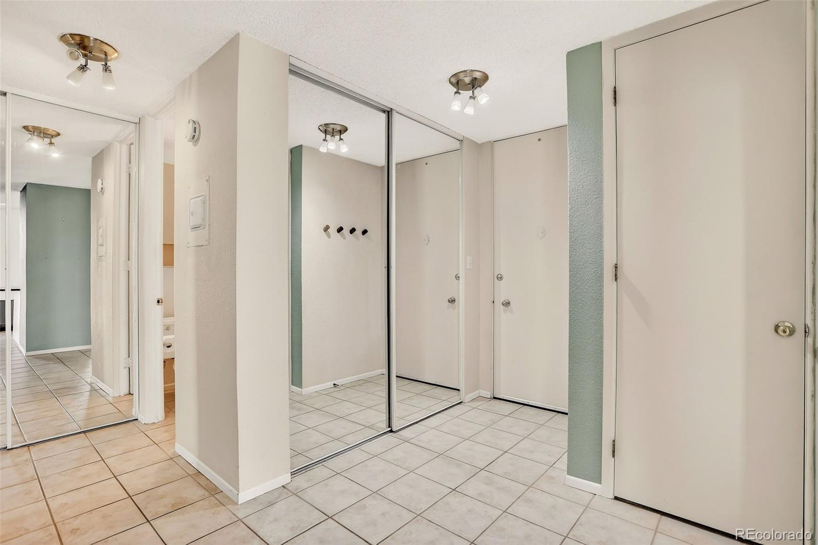 2500 S York Street 401