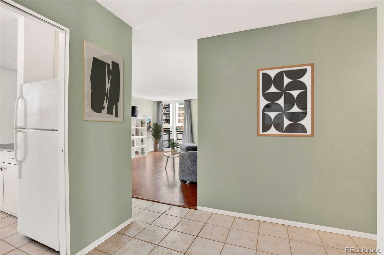 2500 S York Street 401