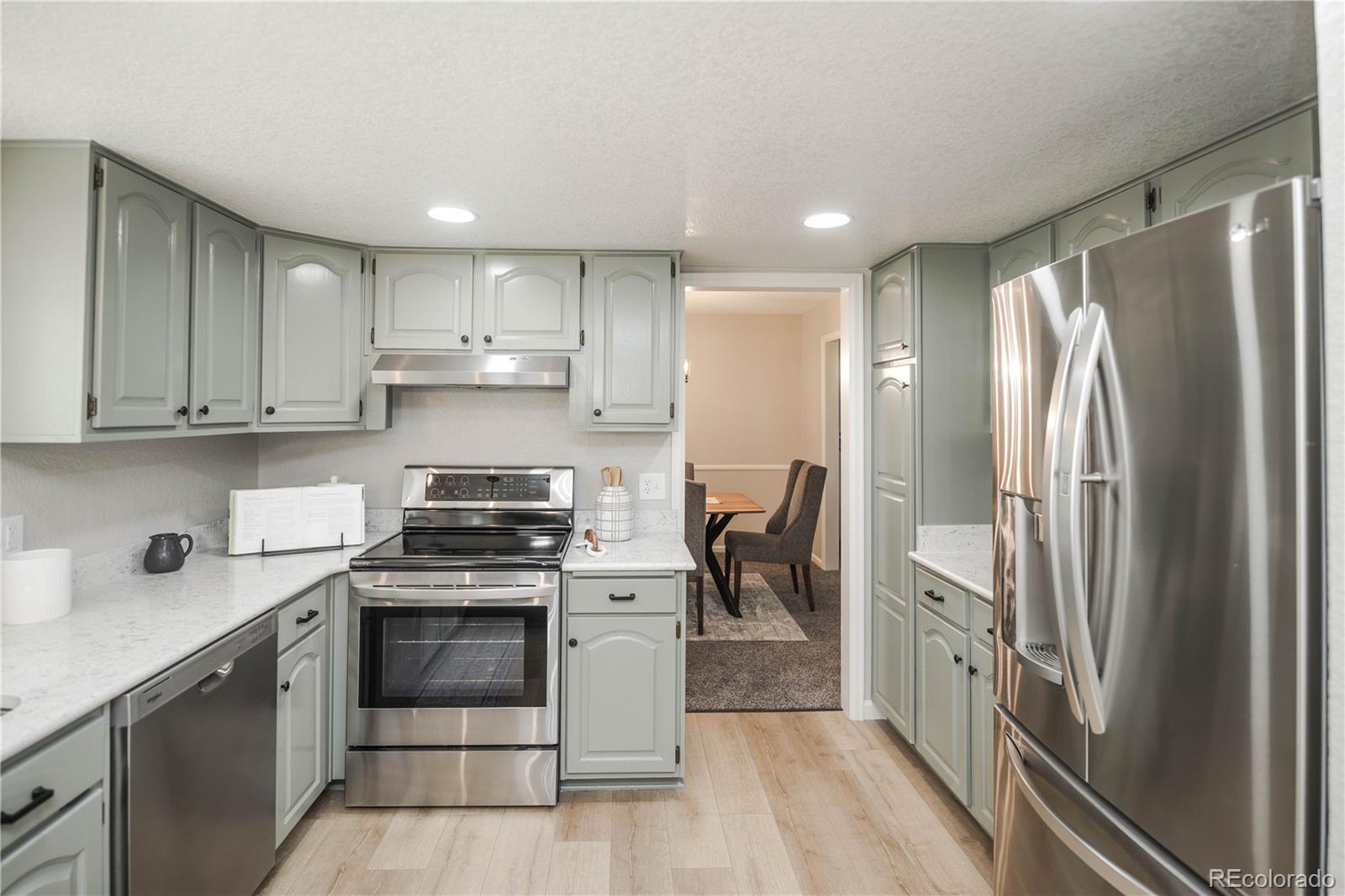 1409 S Moline Street, Aurora, CO, 80012 3 1409 S Moline Street