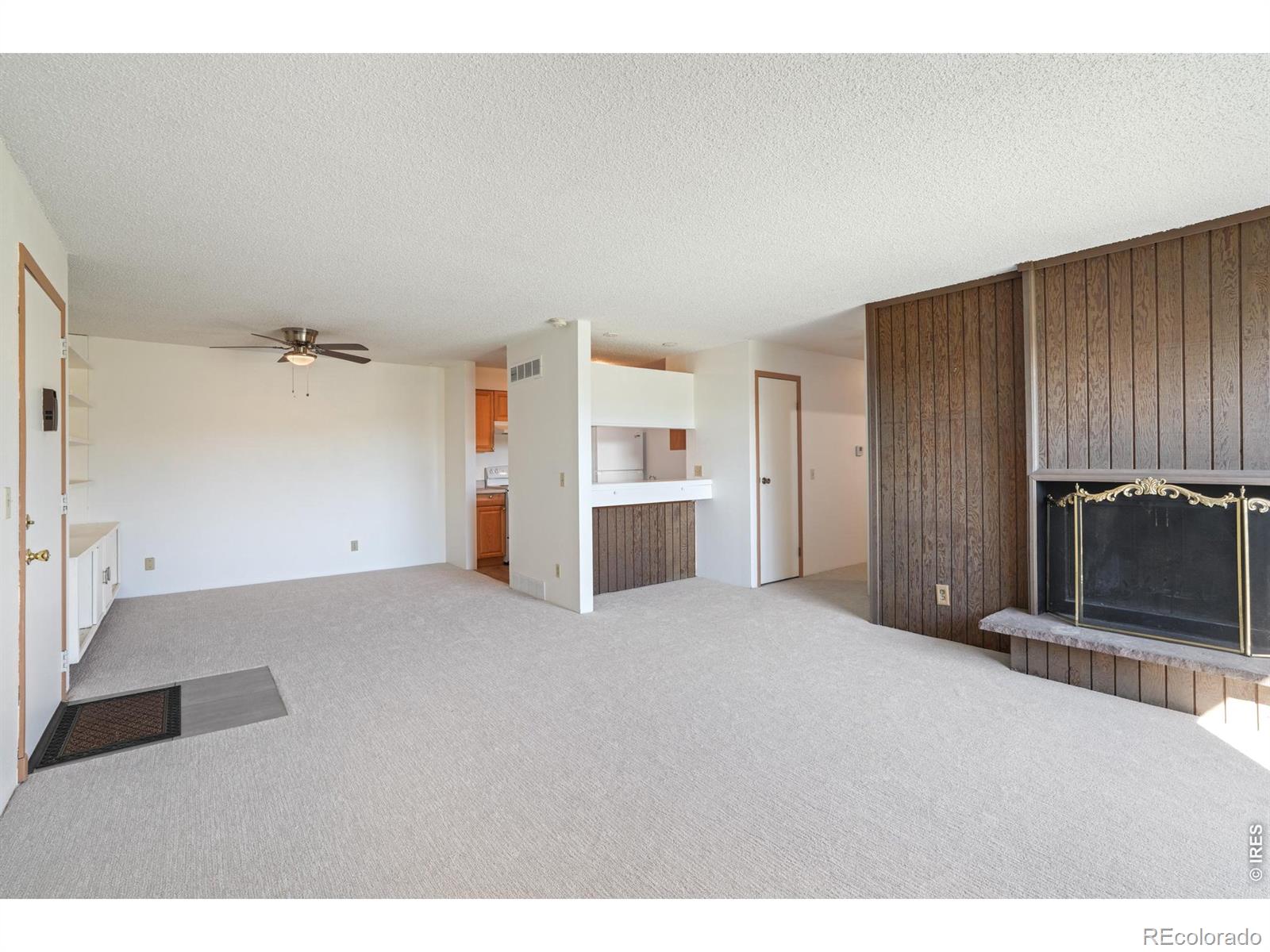 6525 Kalua Road 204C