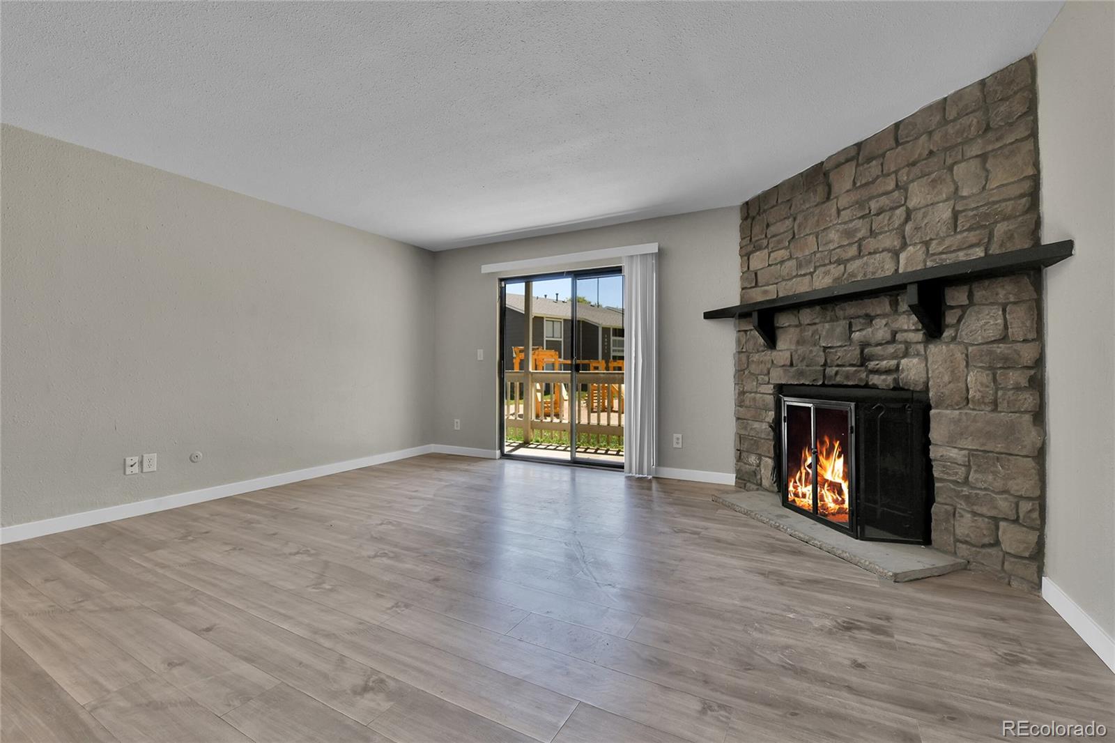 18034 E Ohio Avenue 104