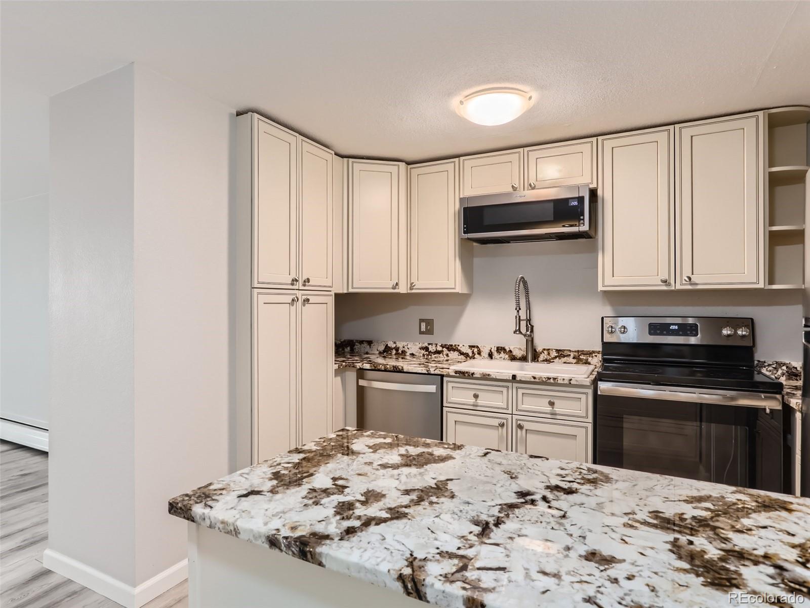 1029 E 8th Avenue 502