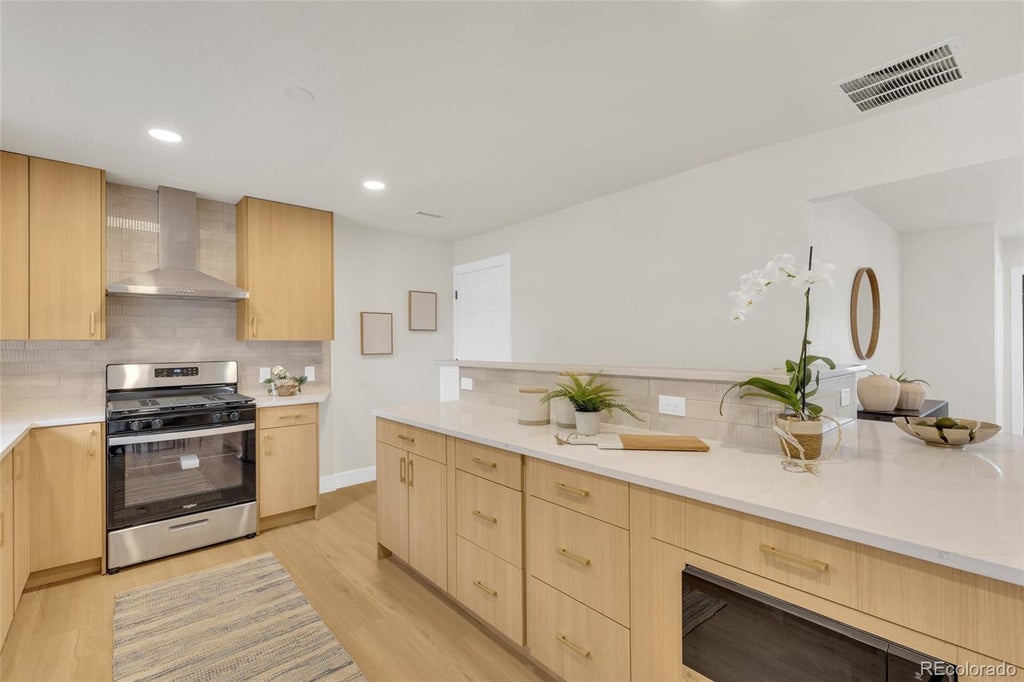Photo of 1170 S Gray Street, Lakewood, CO 80232 (MLS # 8962819)