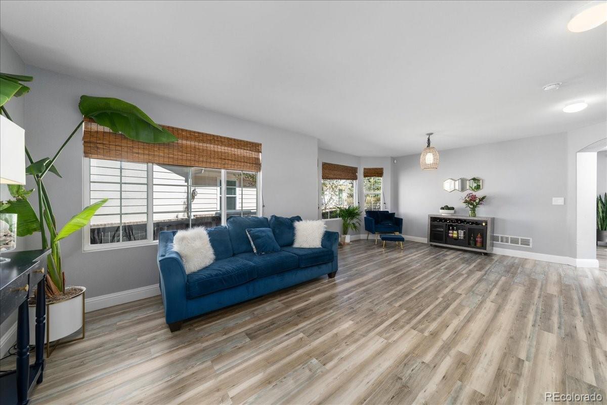 2153 Mountain Iris Drive