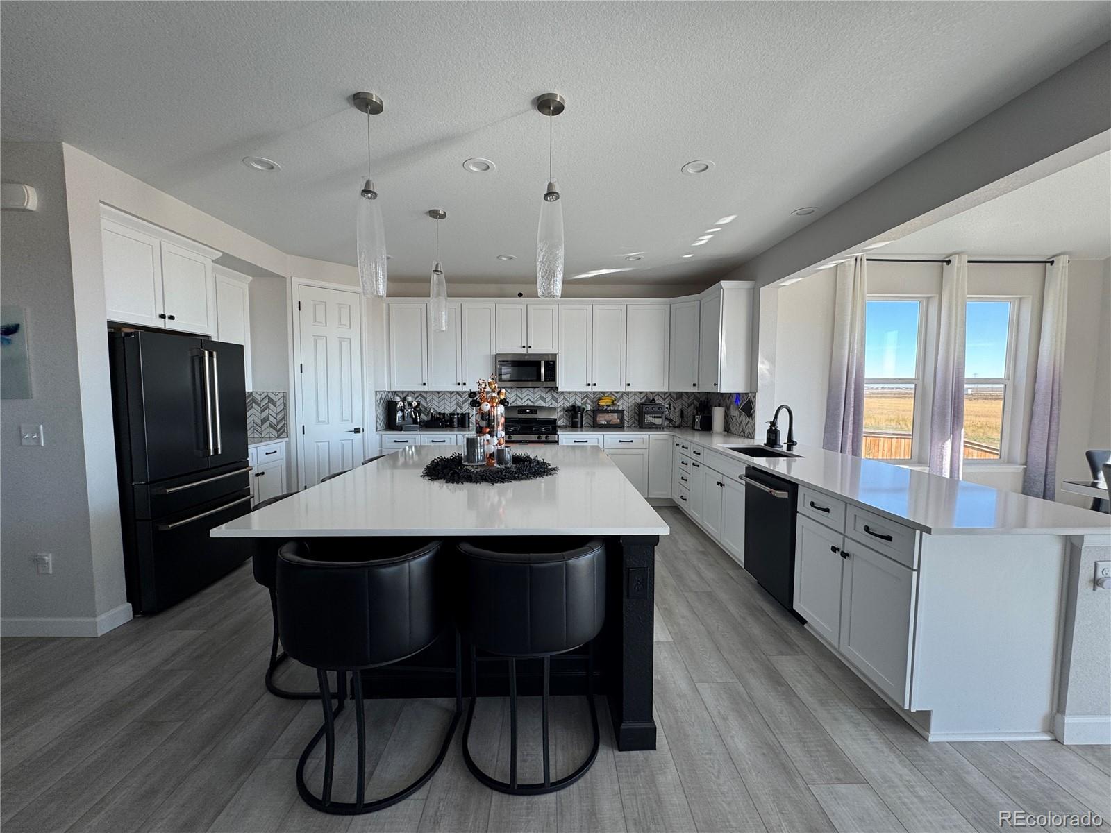 9828 Danube Court